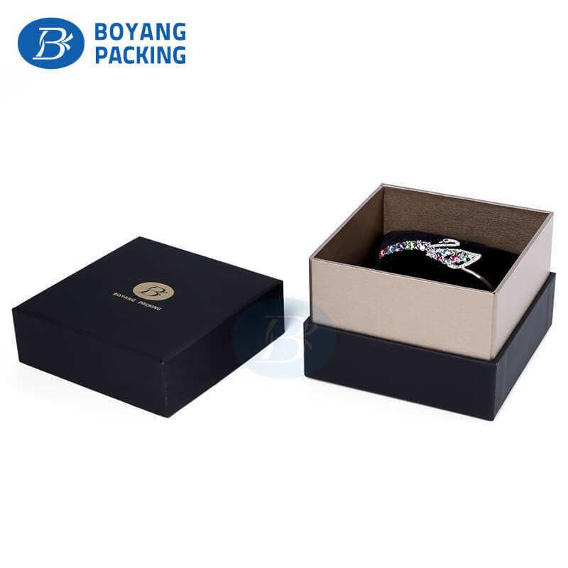 custom jewelry packaging