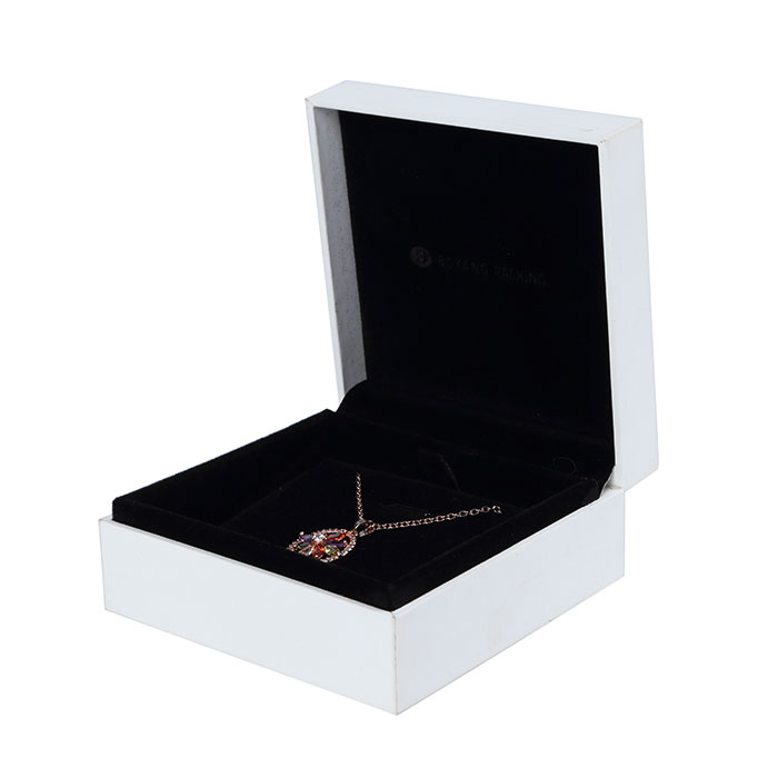 custom small jewellery packaging