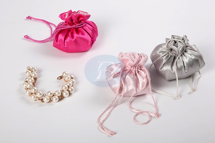 jewellery gift packaging pouches