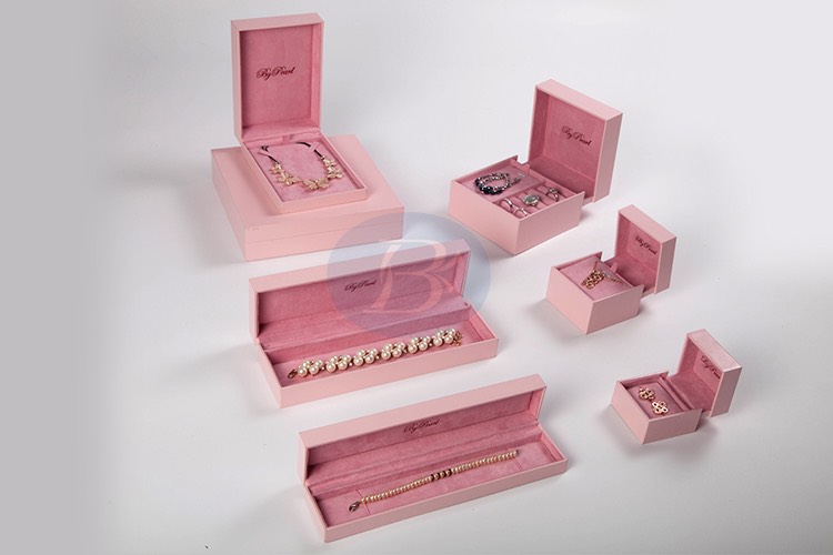 custom pink jewelry boxes set