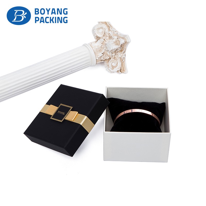 customized jewelry packaging