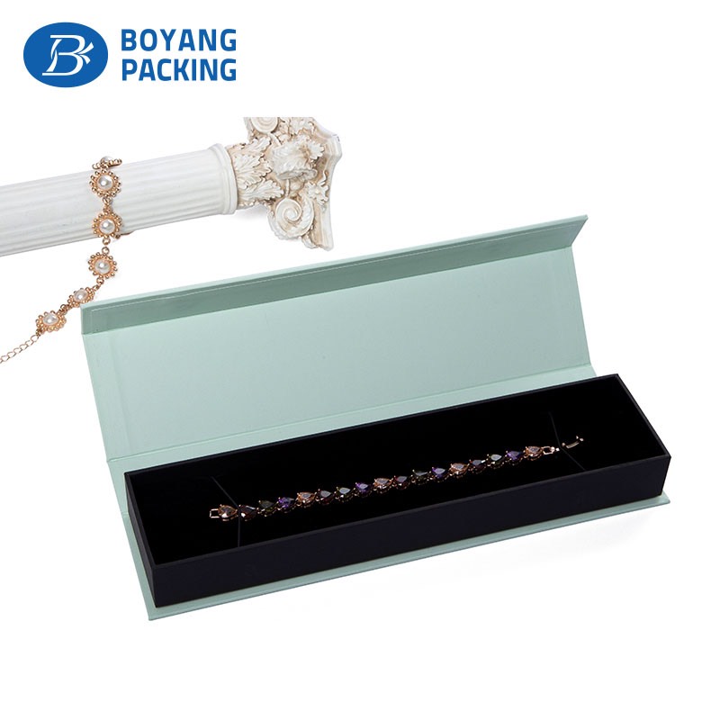 bracelet gift box