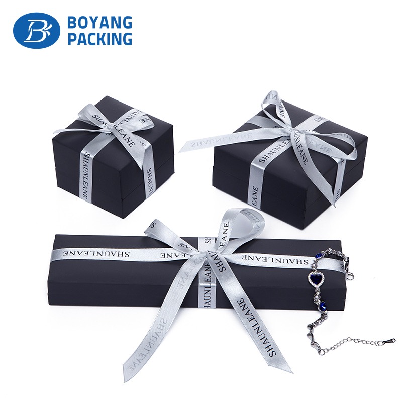 elegant customized necklace packaging manufacturer