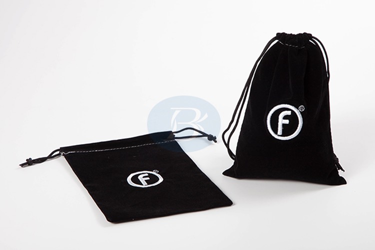 custom velvet drawstring pouches