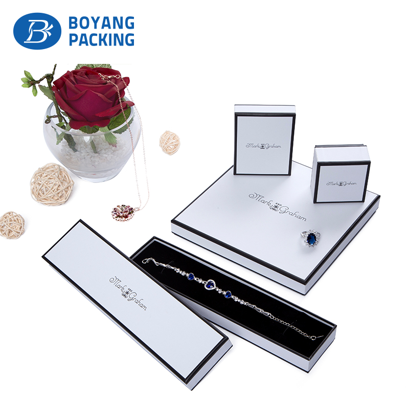 paper jewelry packaging manufacturer