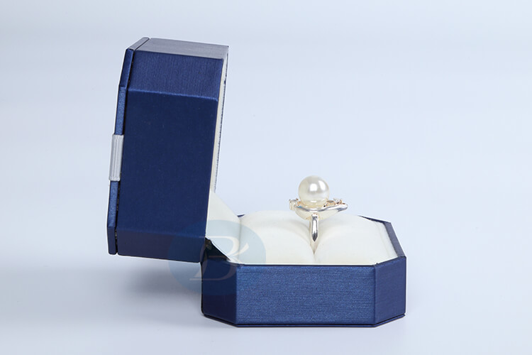 Wholesale ring jewelry box