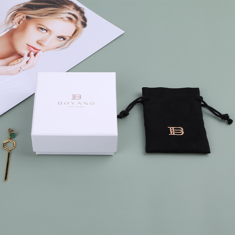 custom earring packaging