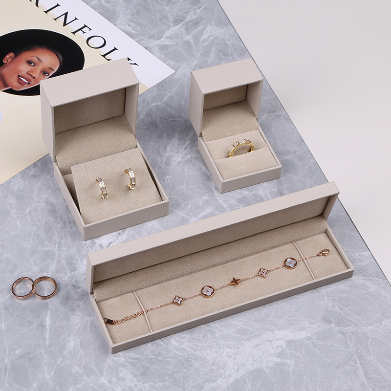 fine jewellery boxes