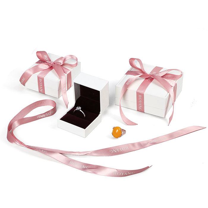 Wholesale ring jewelry gift box