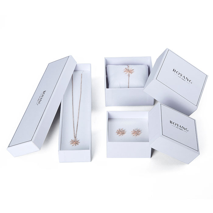 jewelry packaging suppliers