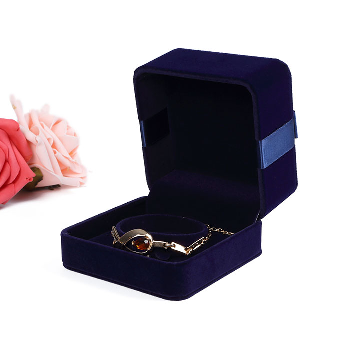 Jewellry box suppliers