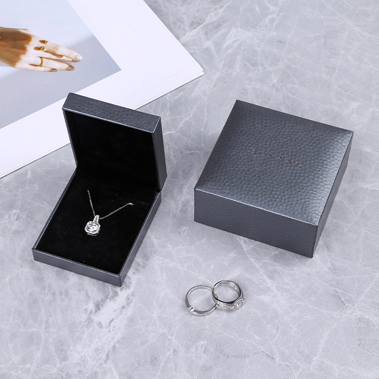 custom personalised earring box