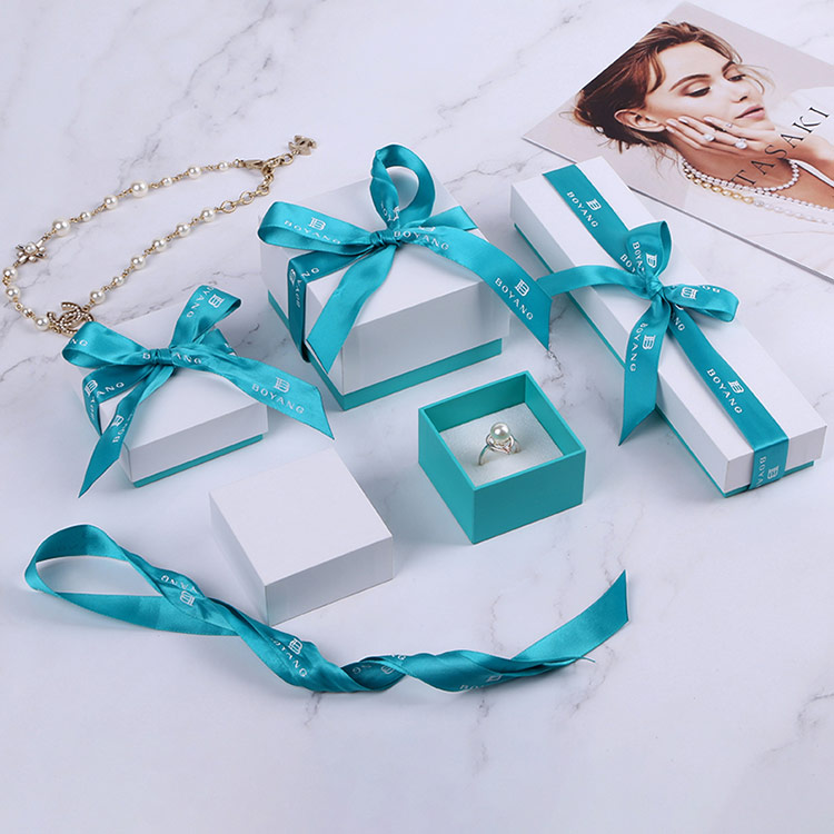 custom necklace gift paper box