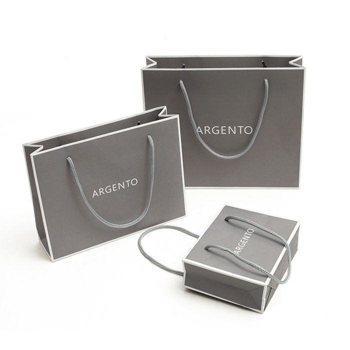 custom jewelry packaging