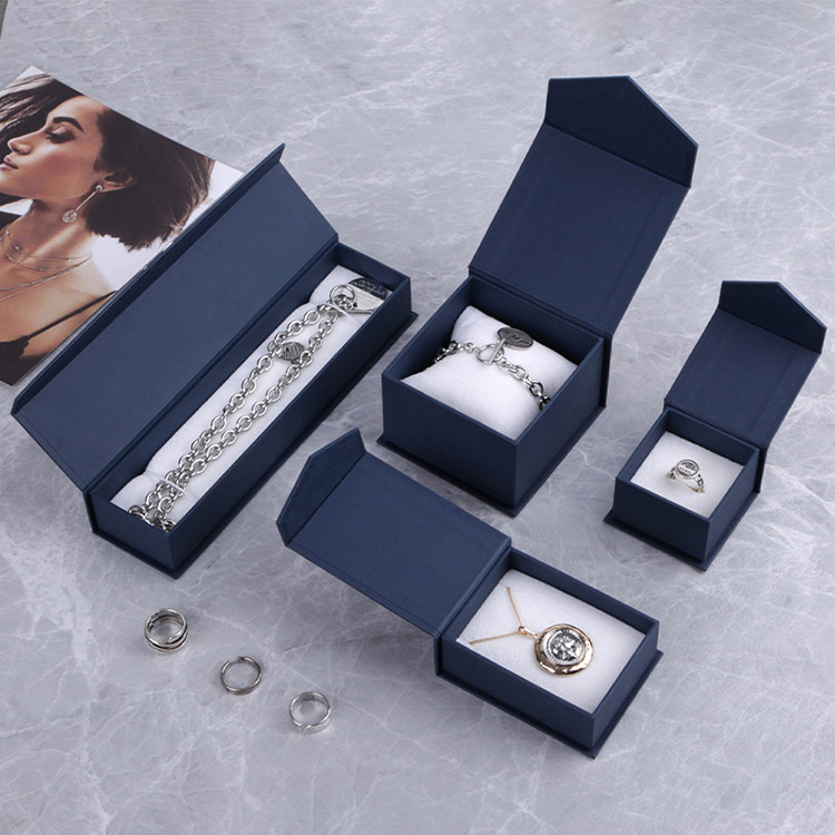 customized jewellery set box