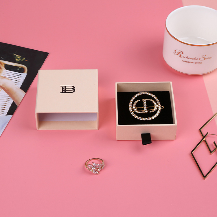 Custom jewelry packaging boxes