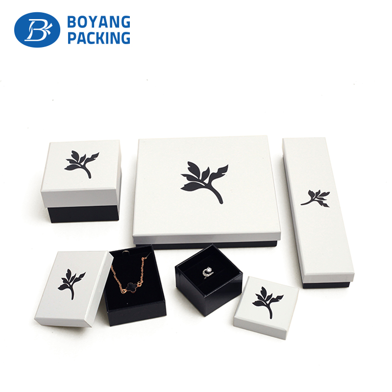 custom paper jewelry boxes manufacturer