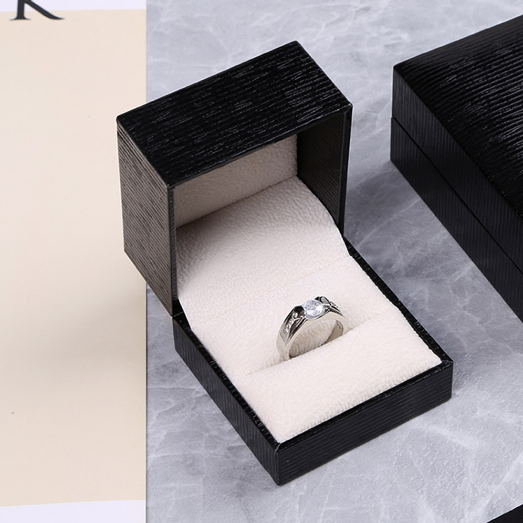 custom ring boxes